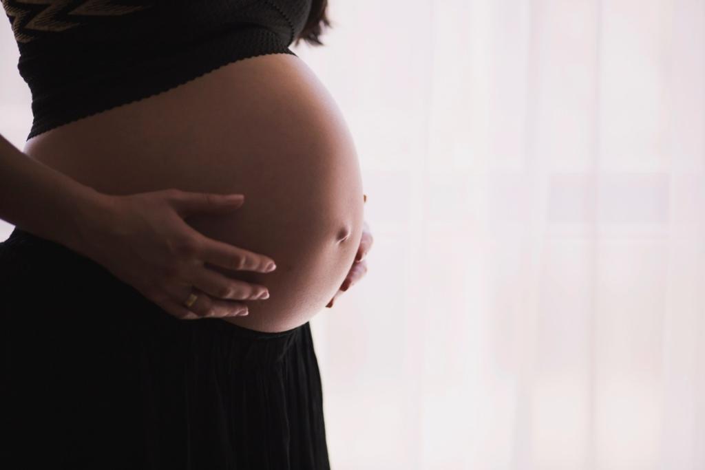 close up of pregnant woman